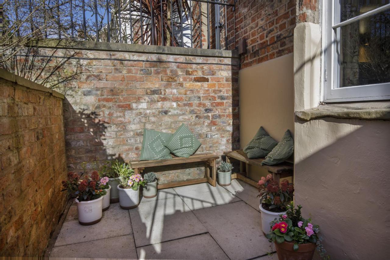 The Garden Square - Unique Luxury Apartment In Historic Garden Square - Ideal For 2 People York Luaran gambar